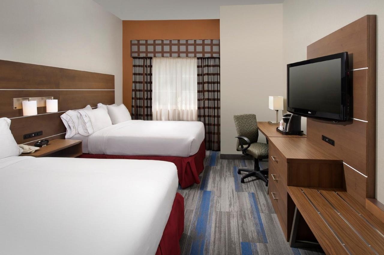 Holiday Inn Express & Suites Charlottesville - Ruckersville, An Ihg Hotel Buitenkant foto
